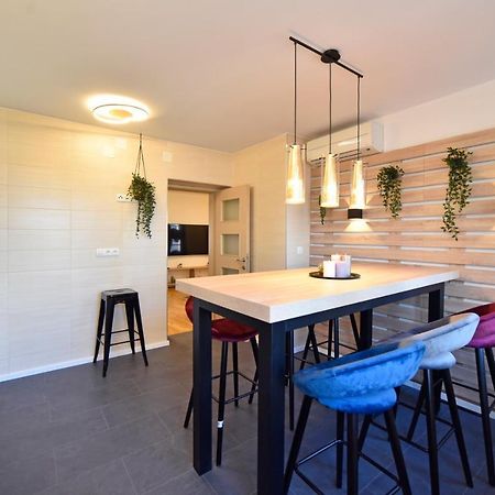 First Choice Ilica Apartment ซาเกร็บ ภายนอก รูปภาพ