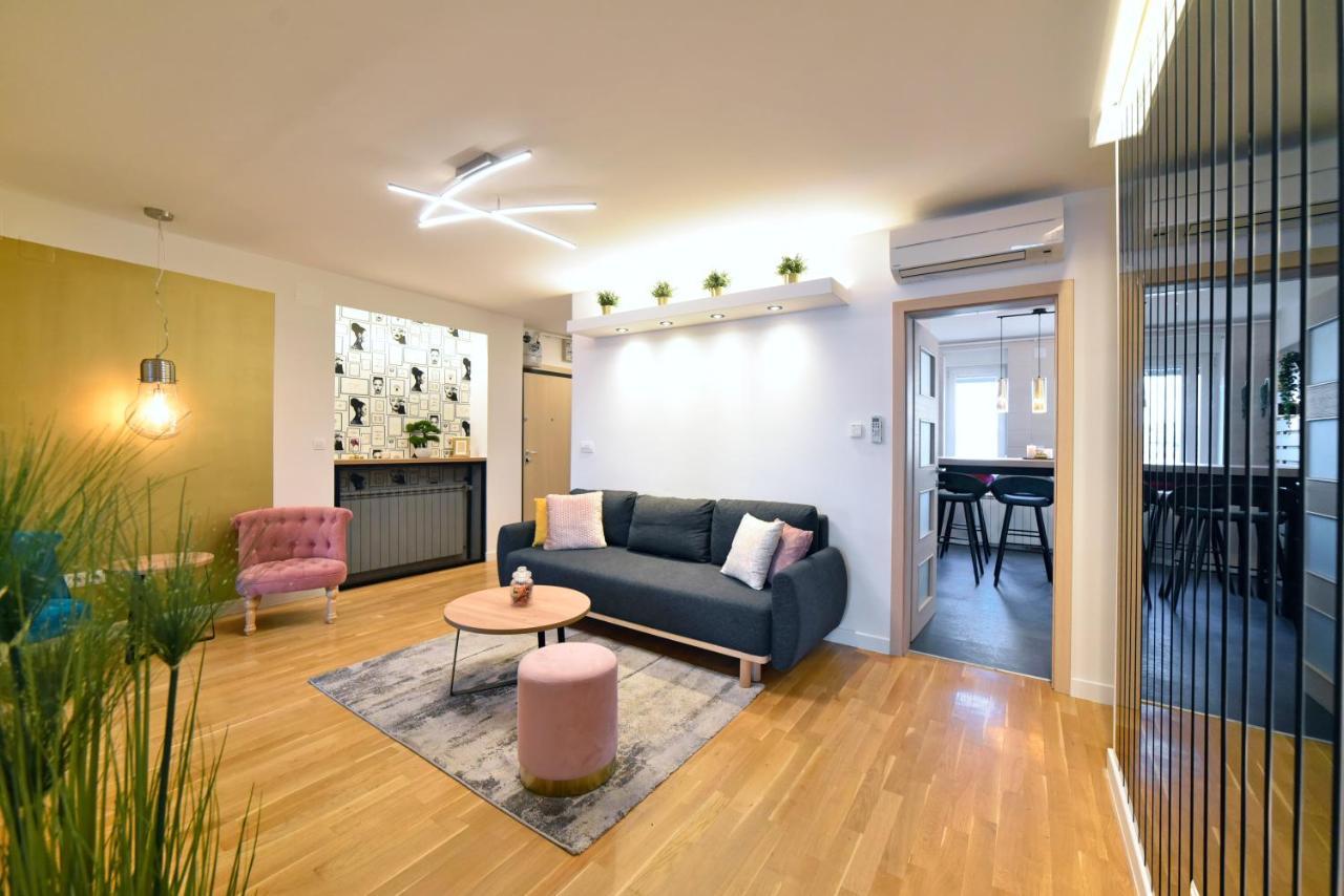 First Choice Ilica Apartment ซาเกร็บ ภายนอก รูปภาพ