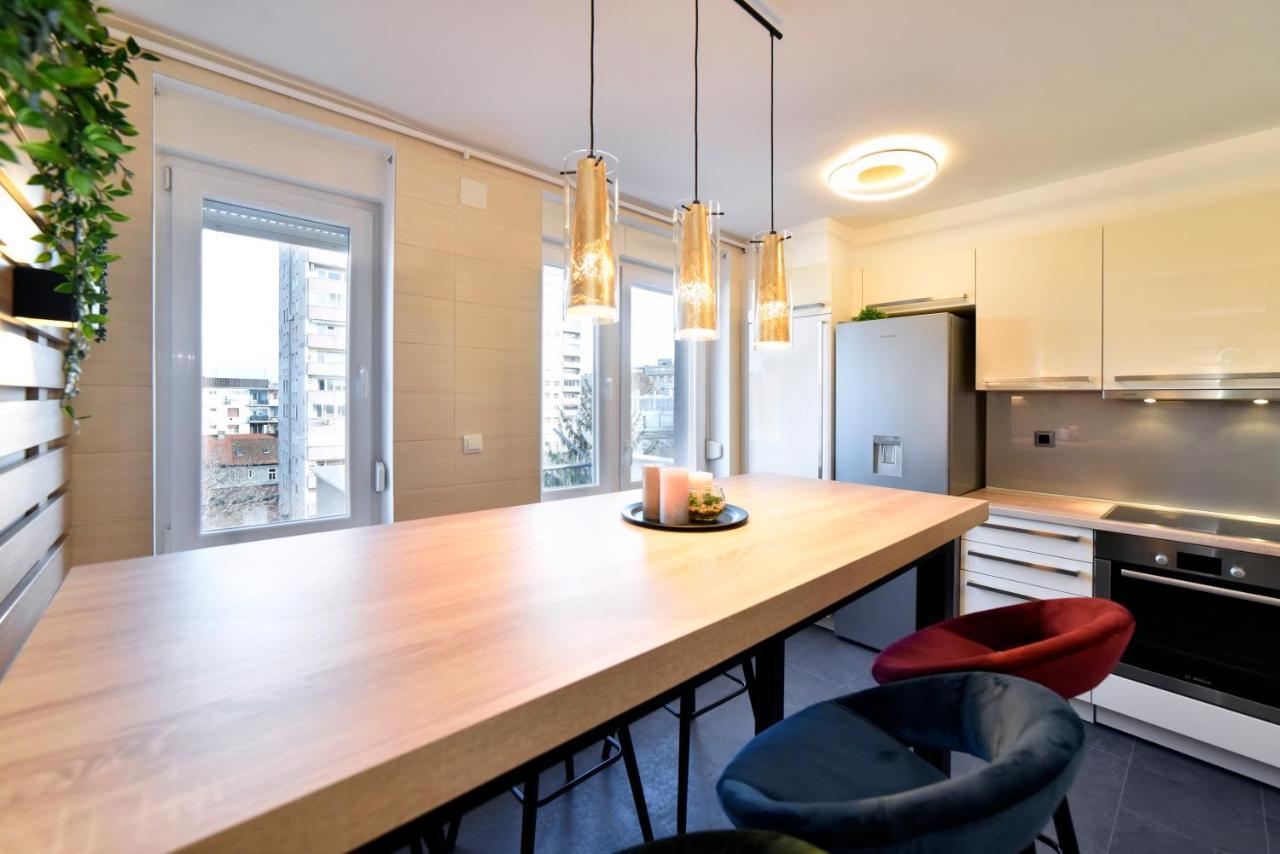 First Choice Ilica Apartment ซาเกร็บ ภายนอก รูปภาพ