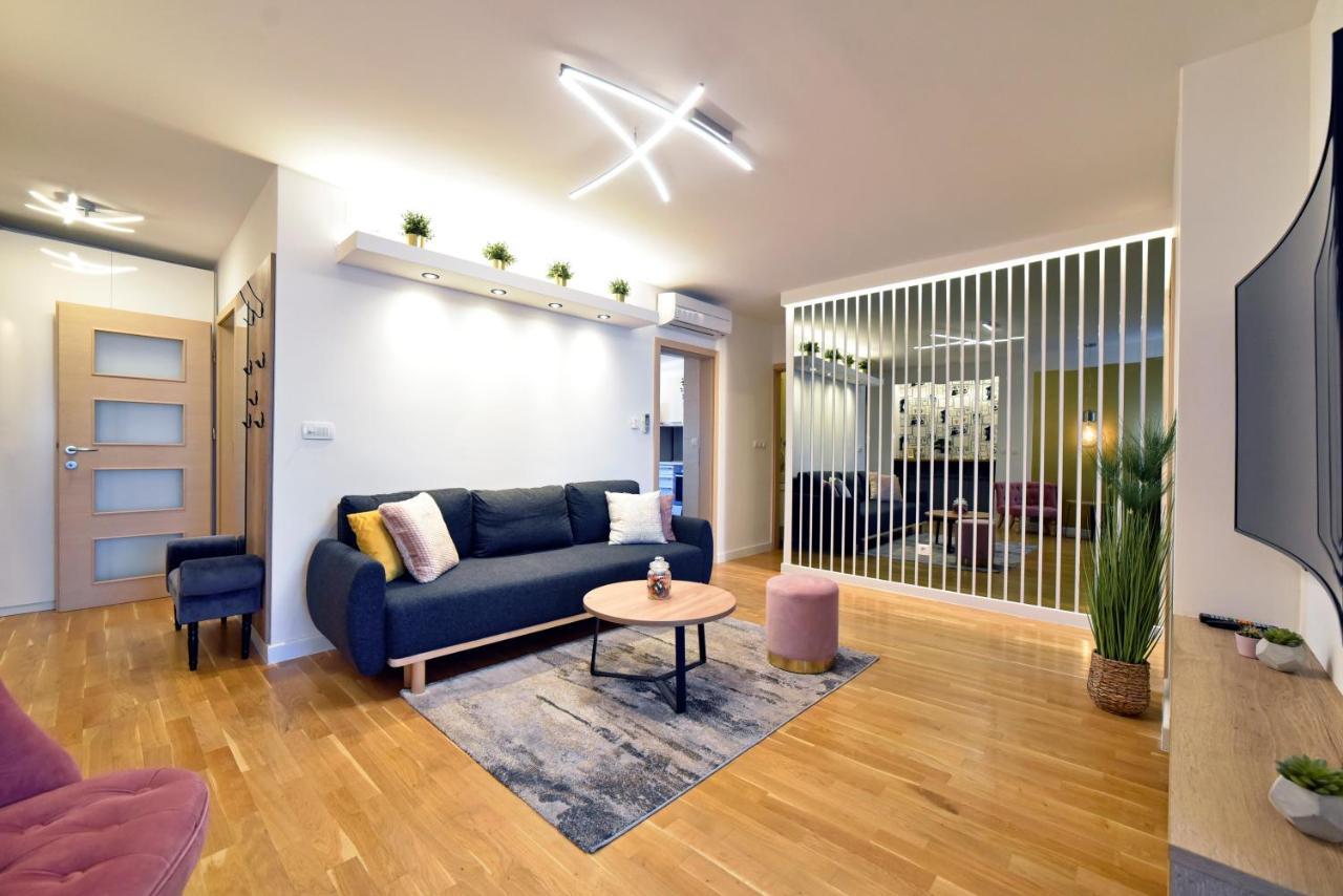 First Choice Ilica Apartment ซาเกร็บ ภายนอก รูปภาพ