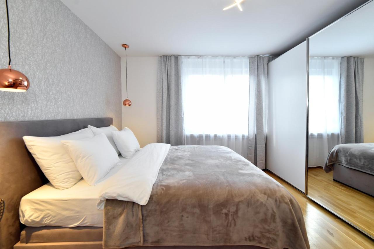 First Choice Ilica Apartment ซาเกร็บ ภายนอก รูปภาพ
