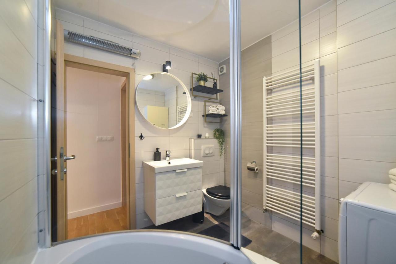 First Choice Ilica Apartment ซาเกร็บ ภายนอก รูปภาพ
